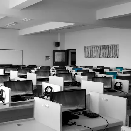 Call center: Landini e Saccone, vittoria per lavoratori, inapplicabile contratto pirata