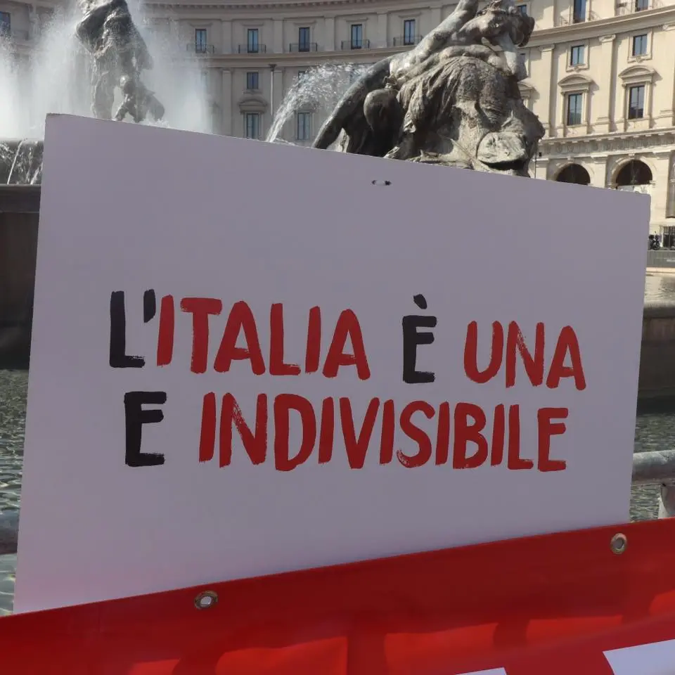 Autonomia: Cgil, pre-intese su materie non Lep violano sentenza Corte costituzionale e peggiorano condizione economica e sociale del Paese