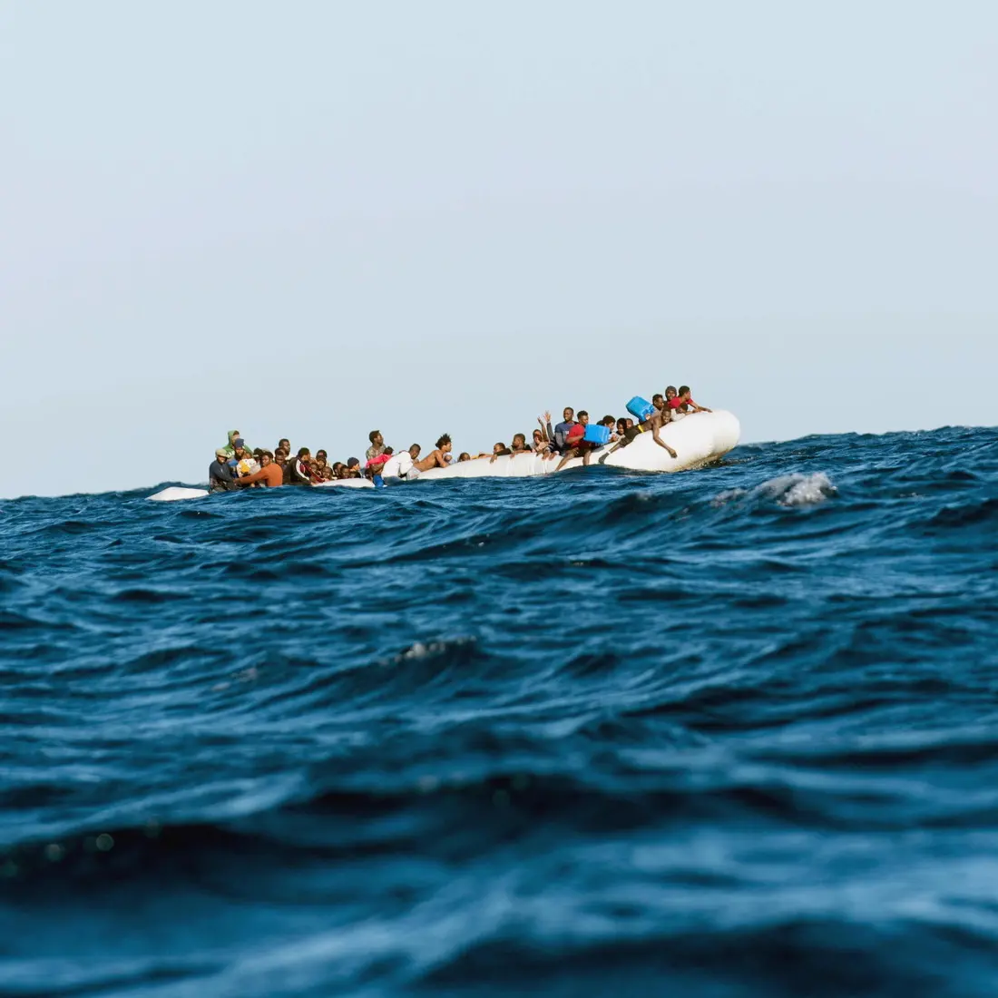 Migranti: Cgil, 800 i morti in mare e si continua a criminalizzare chi fugge e chi presta soccorso