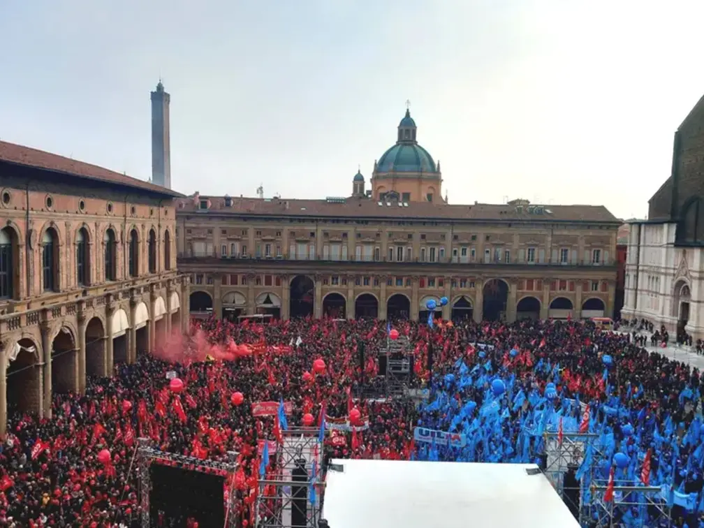 Sciopero generale, tutte le piazze del 29 novembre. A Bologna le conclusioni di Landini, rivedi la diretta