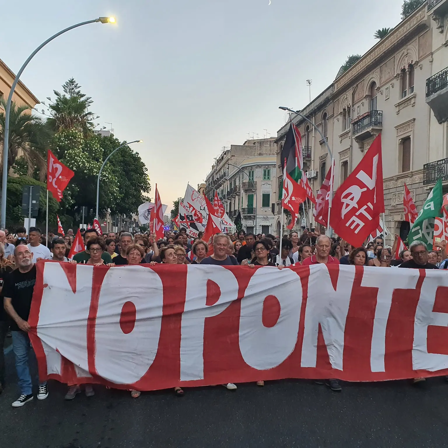Ponte Stretto: Cgil, domani in piazza a Messina contro opera inutile e dannosa