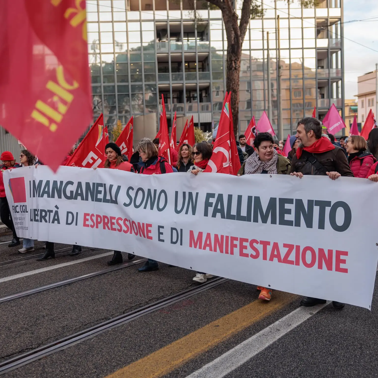 Ddl sicurezza: Cgil, chiediamo nuovamente il ritiro del provvedimento