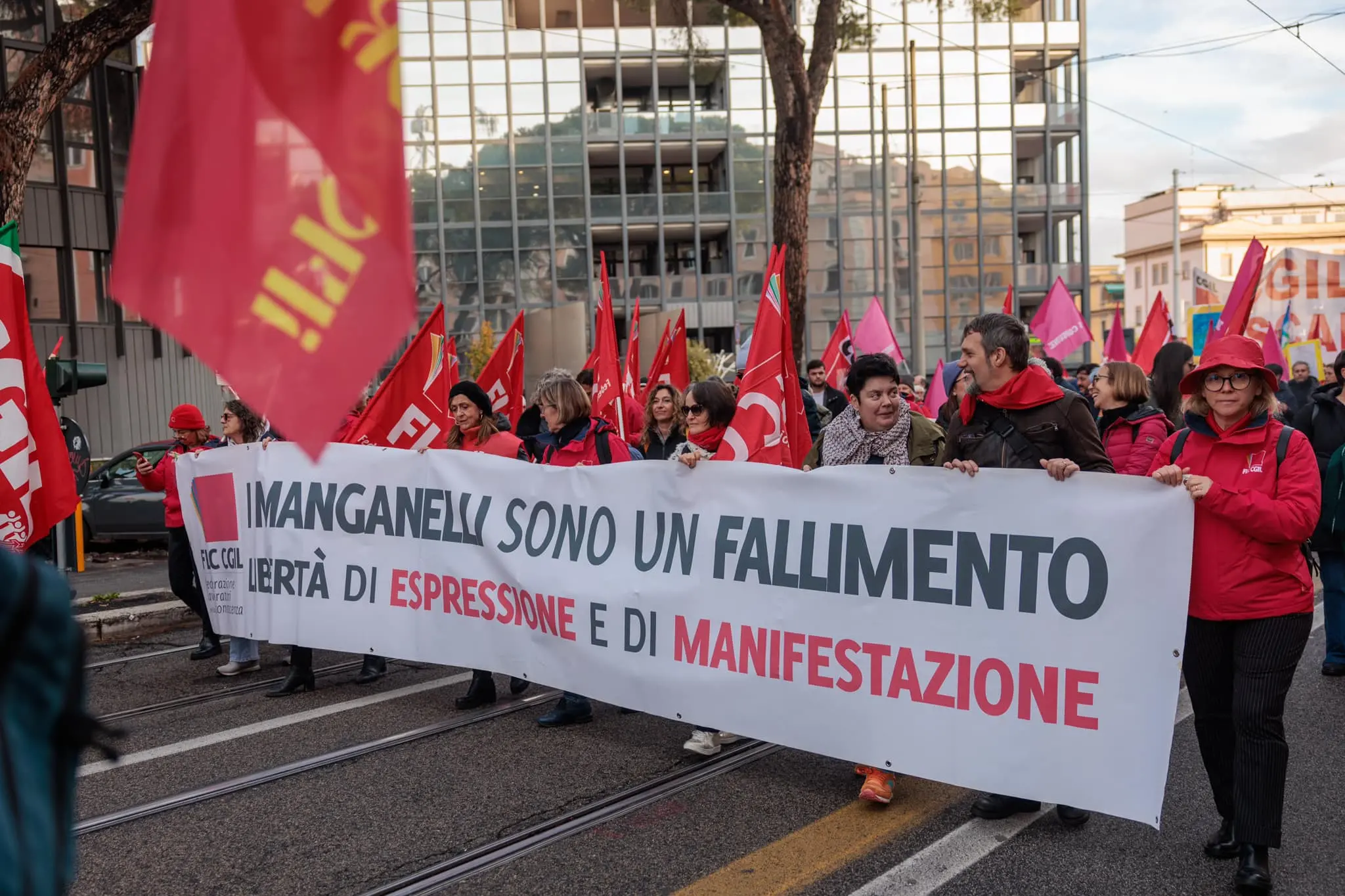 Ddl sicurezza: Cgil, chiediamo nuovamente il ritiro del provvedimento