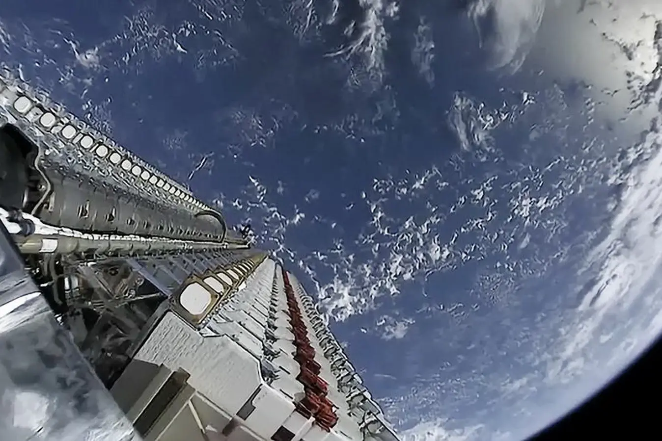 Official SpaceX Photos - WIKI/Imagoeconomica