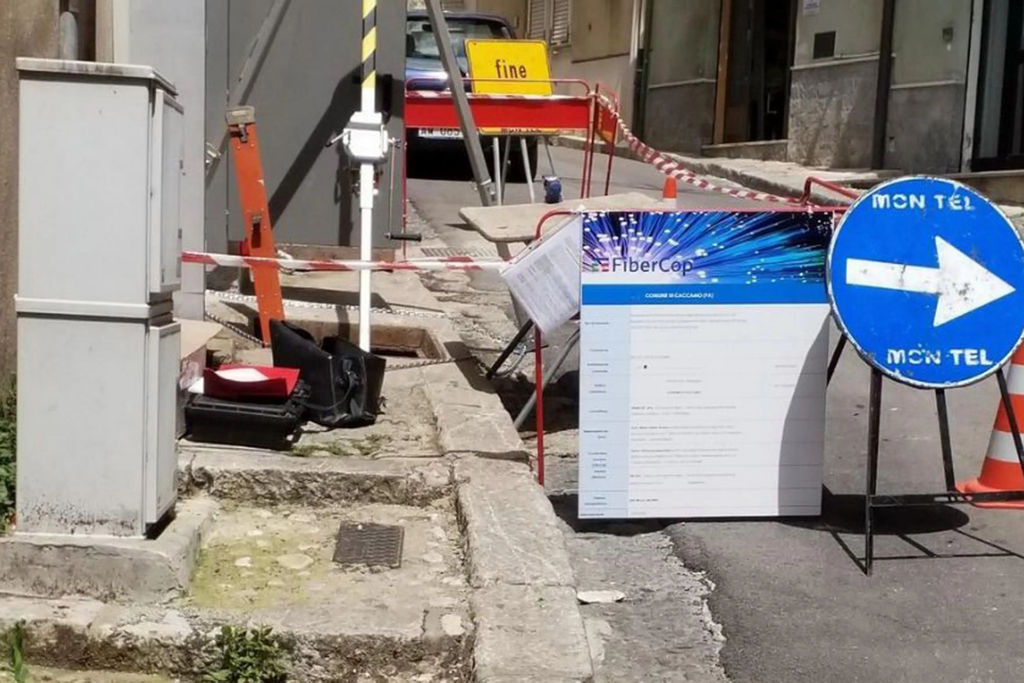 FIBERCOP CABLAGGIO INSTALLAZIONE FIBRA SCAVO , IMAGOECONOMICA