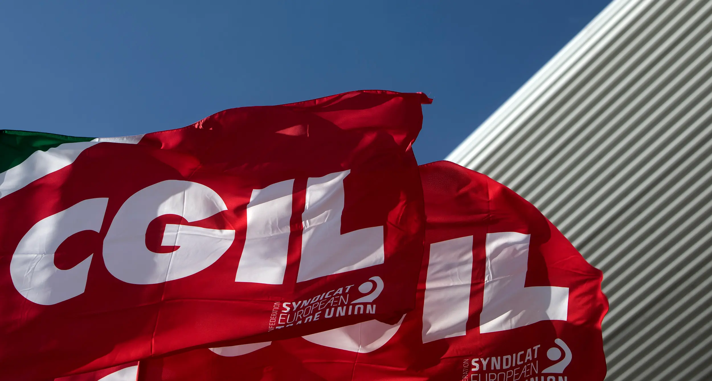 Referendum: Cgil, 12 e 13 febbraio a Bologna parte campagna per voto, con Landini