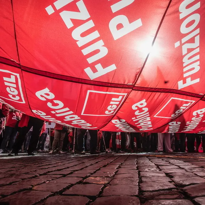 PA: Cgil, Uil, Fp, Fpl a Conferenza Regioni, superare criticità contrattuali su Sanità e Funzioni locali