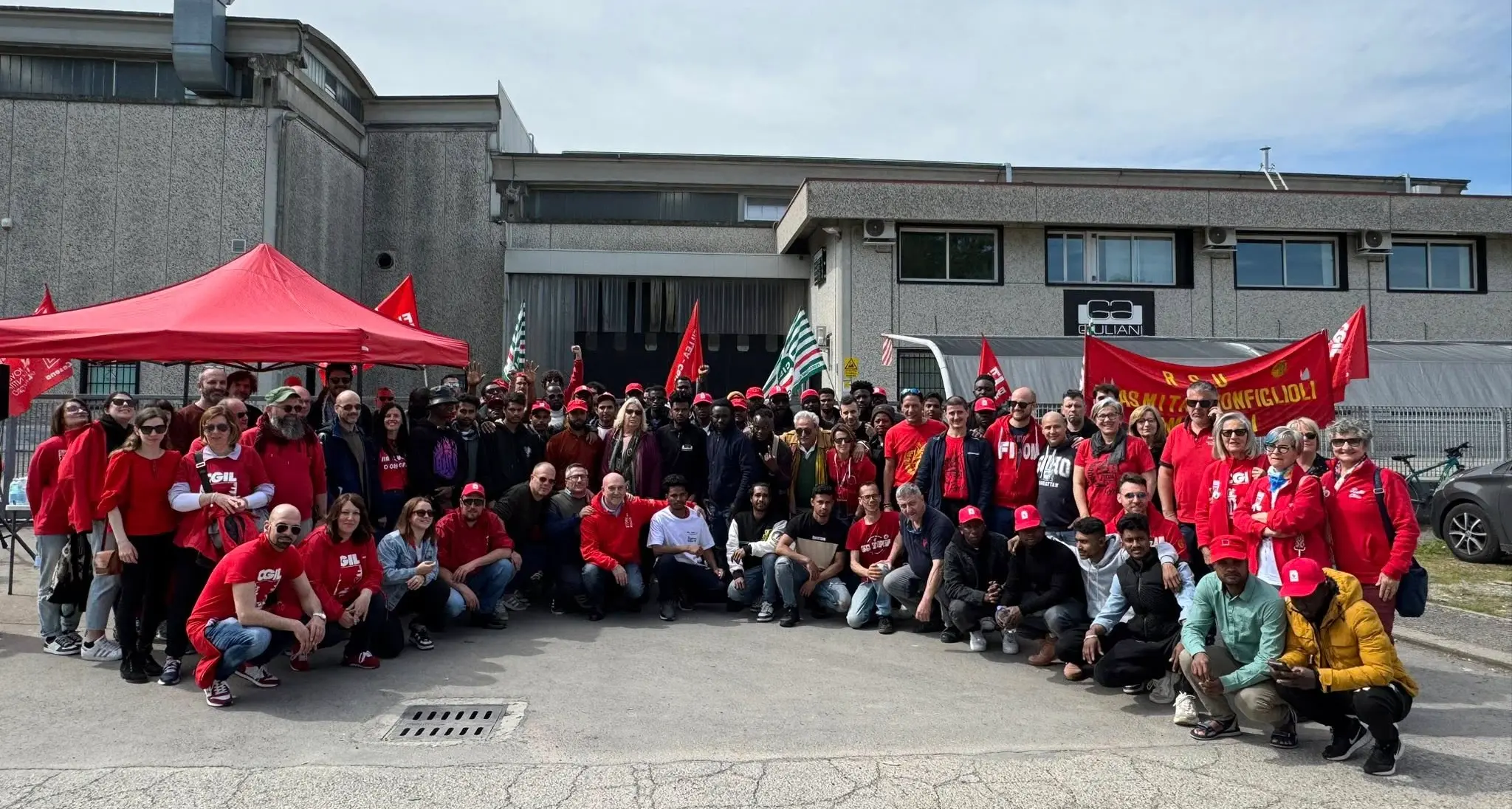Giuliani Arredamenti: Cgil, alla vigilia del Primo Maggio la lotta paga