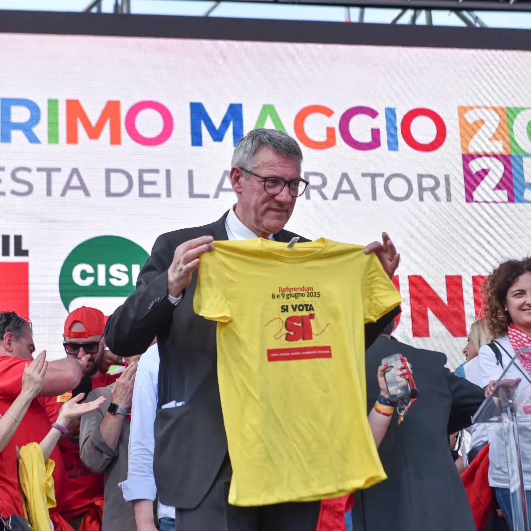 Landini al Corriere della Sera: cinque Sì per cambiare radicalmente politiche degli ultimi trent'anni che hanno imposto a giovani e donne condizione di eterna precarietà