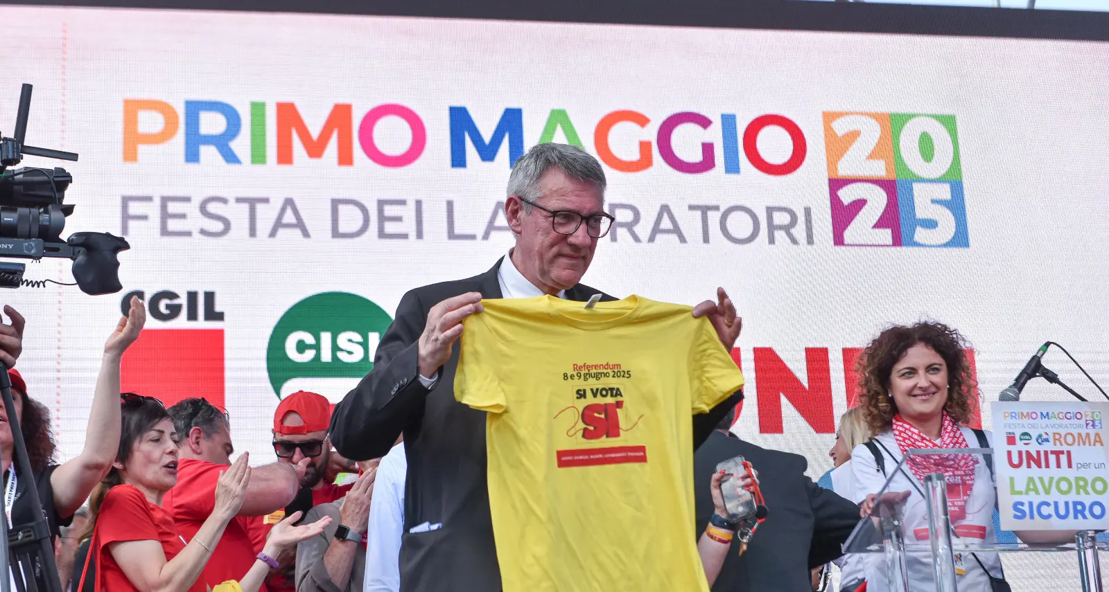 Landini al Corriere della Sera: cinque Sì per cambiare radicalmente politiche degli ultimi trent'anni che hanno imposto a giovani e donne condizione di eterna precarietà