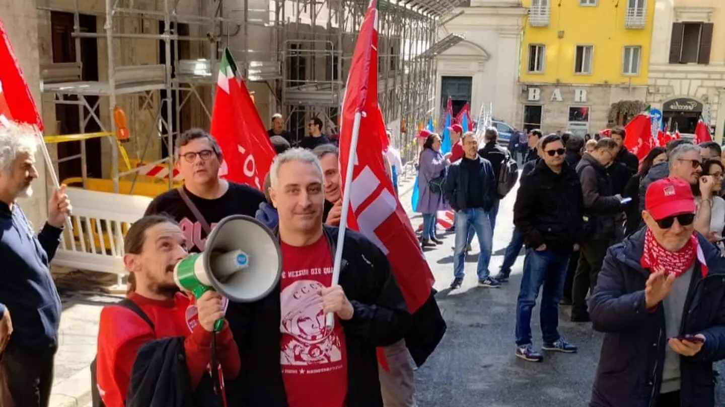 Industria: Cgil, crisi continua, al Mimit ancora 82 tavoli aperti, coinvolti 115.291 lavoratori