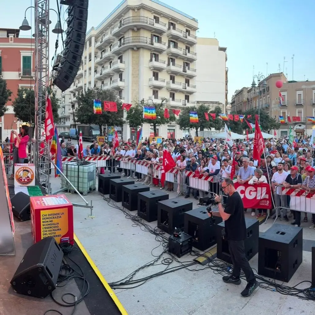 Referendum, Landini su 'il Fatto Quotidiano': Votare Sì per invertire la rotta, il lavoro torni al centro della politica