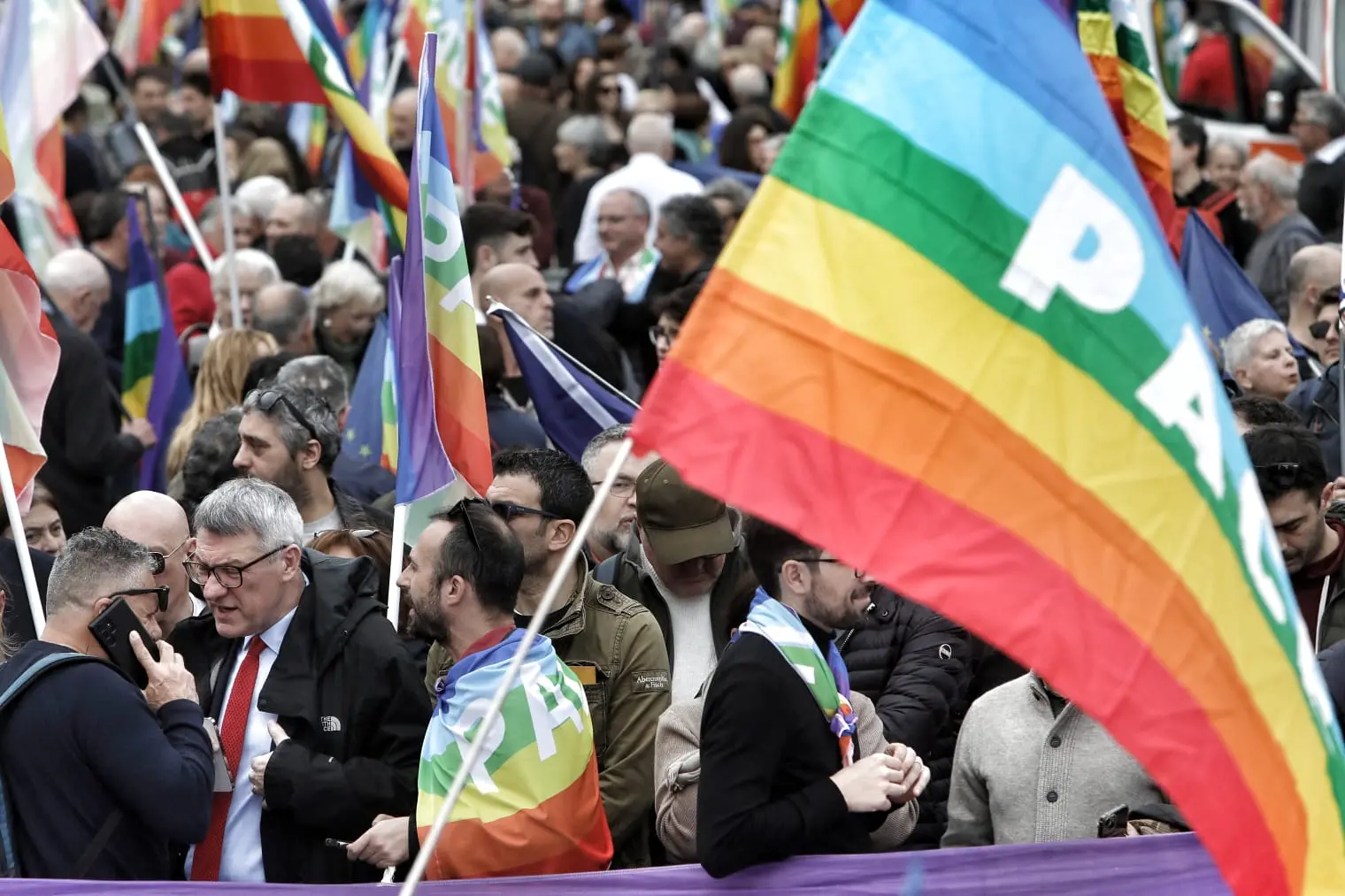 Venezuela: Landini, no alle guerre. Condanniamo attacco USA, chiediamo ripristino diritto internazionale e intervento ONU