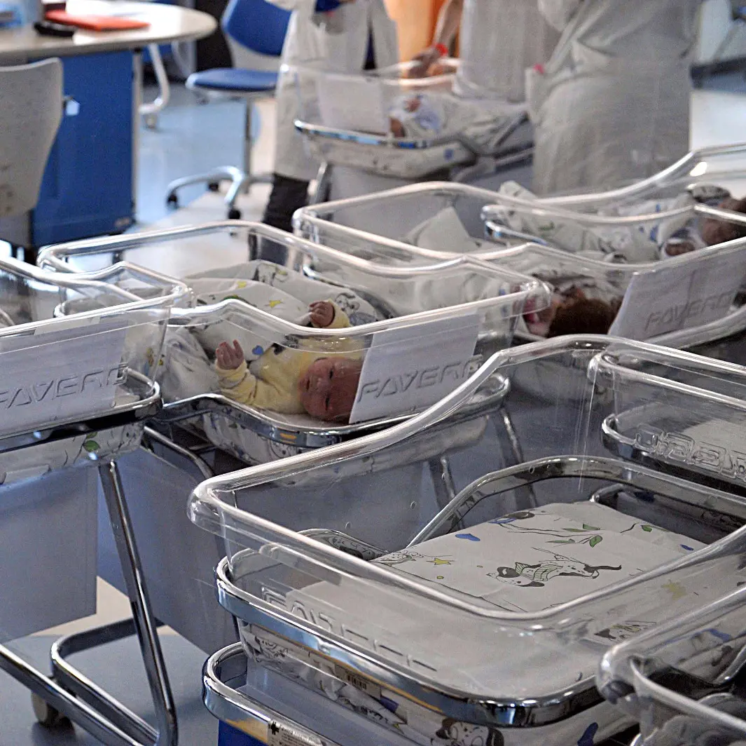 Denatalità: Cgil, si contrasta con asili nido e politiche strutturali, non con slogan e bonus