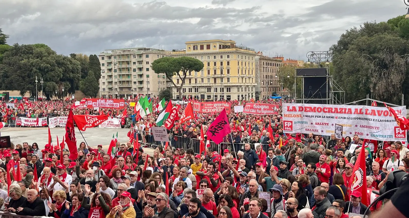 “Democrazia al lavoro”: 25 ottobre la CGIL in piazza a Roma, diretta streaming dalle 15