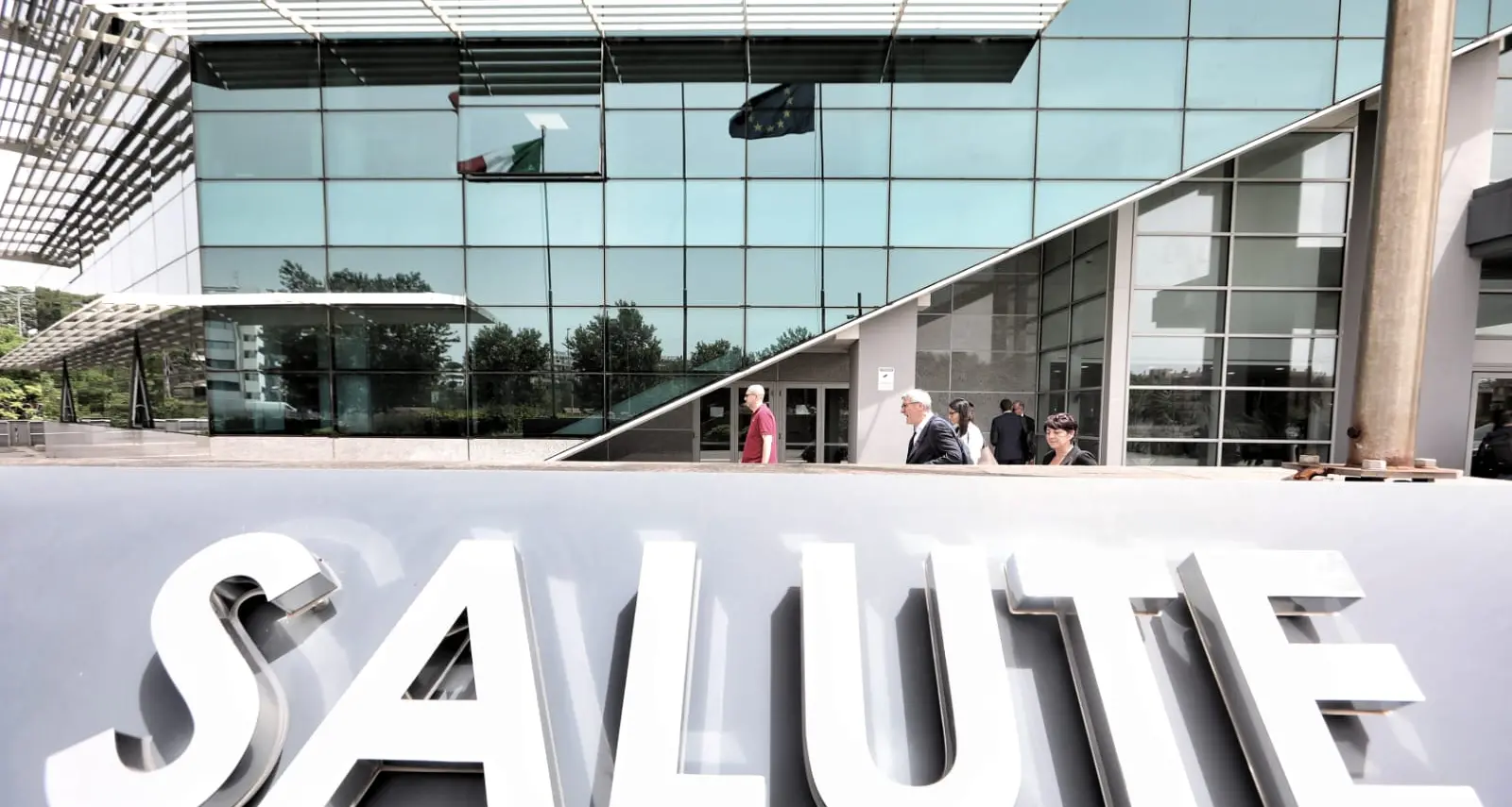 Rafforziamo il Sistema Sanitario Nazionale, rendiamo effettivo il diritto alla tutela della salute