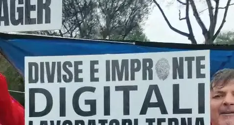 Roma, lavoratori Terna in presidio: “Politiche coercitive insostenibili”