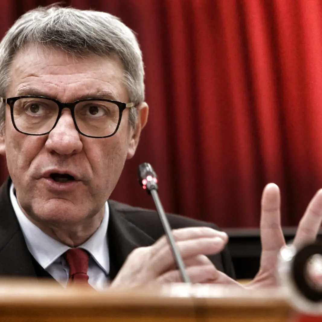 Landini a 'La Stampa': Il governo deve cambiare rotta. Più soldi per finanziare salari e sanità
