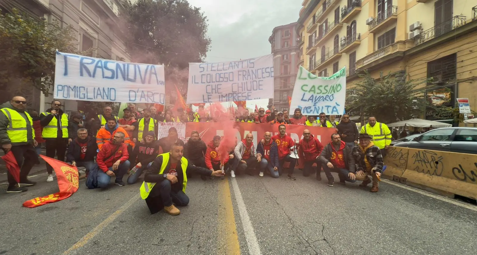 Napoli, assemblea Fiom con De Palma, verso lo sciopero. Ricci, Cgil regionale: “Fico venga in piazza”