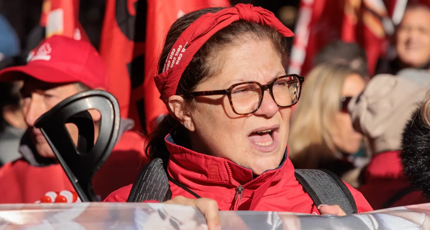 Manovra: Cgil, nel 2035 in pensione con 43 anni e 8 mesi di contributi, Governo non ha nulla da festeggiare