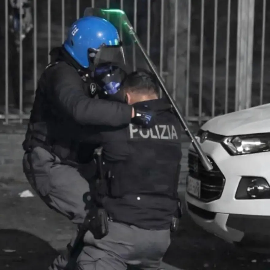 Torino: Cgil, solidarietà ad agenti, condanniamo violenza. Non si usi per zittire dissenso pacifico e legittimo