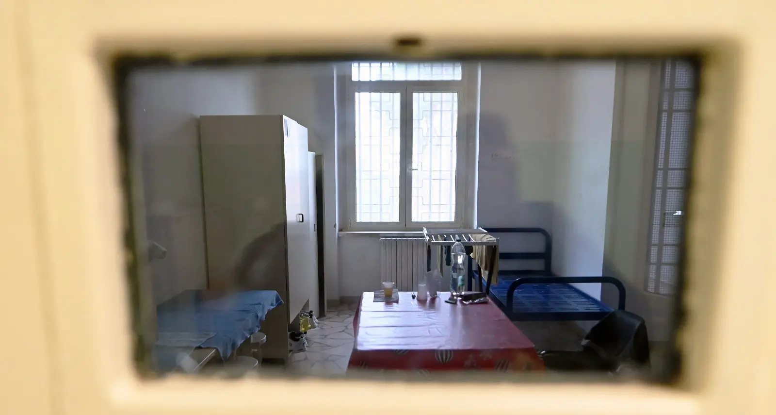 Carcere e suicidi: Cgil, garantire condizioni di vita dignitose