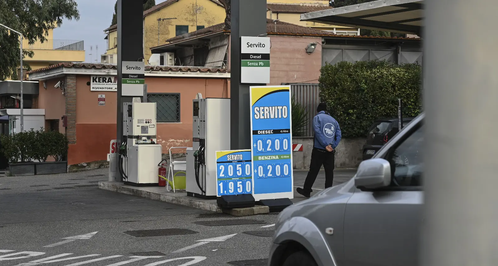 Energia: Cgil, non basta monitorare i prezzi, speculazione già in corso, Urso intervenga subito