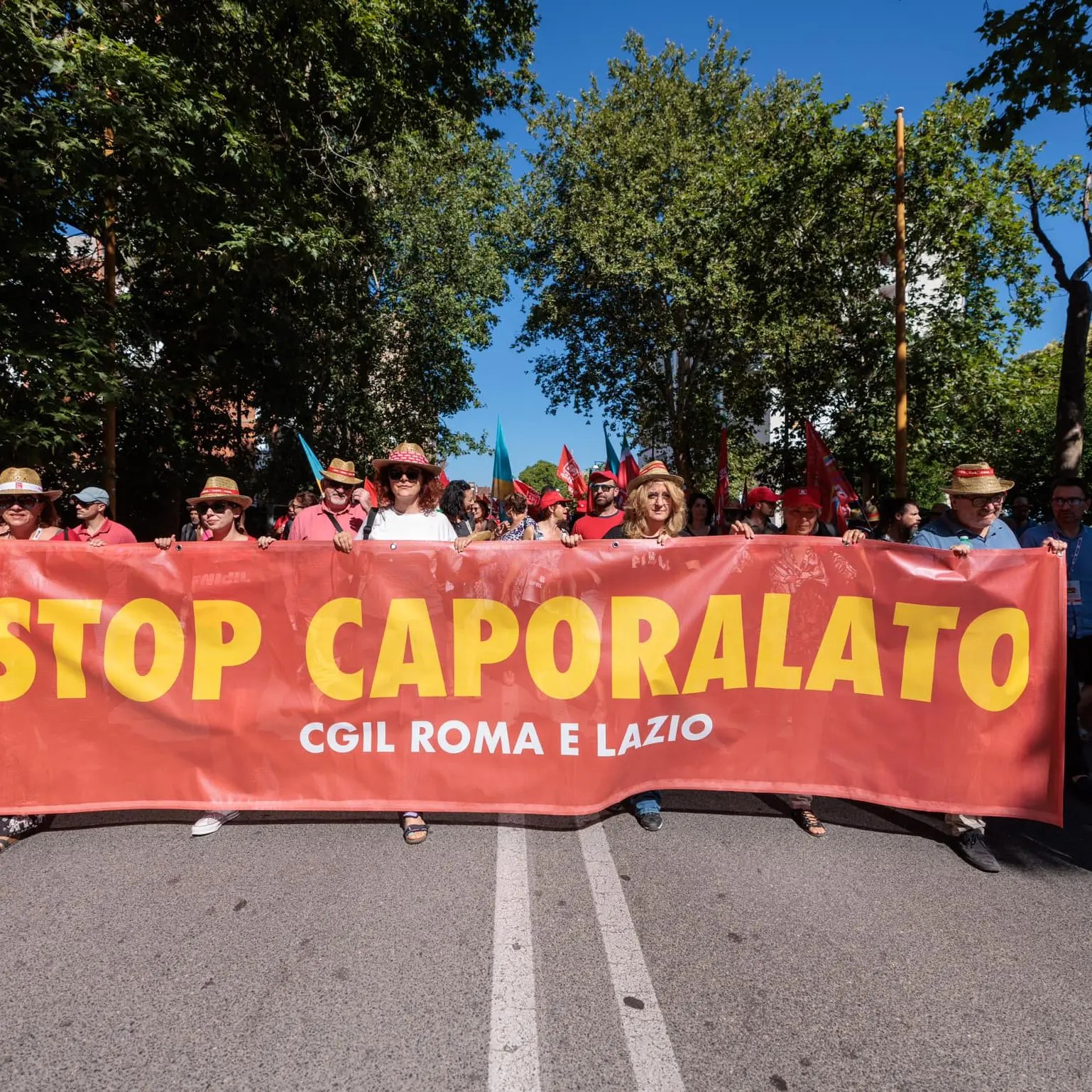 Referendum: Cgil, votare no per evitare stop inchieste caporalato
