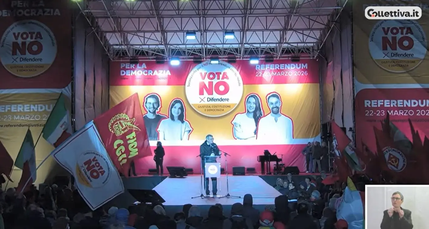 Referendum giustizia, Landini da Piazza del Popolo: “Difendere la Costituzione, il voto è decisivo”