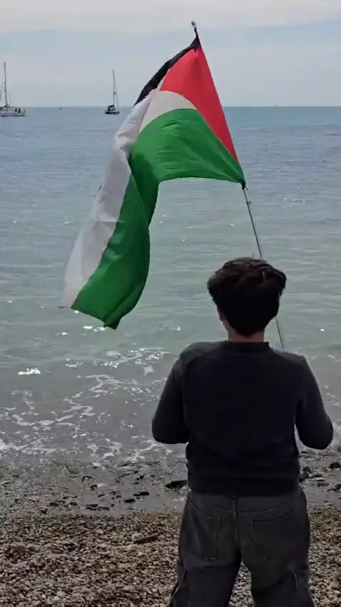 Gaza, la Global Sumud Flotilla è ripartita