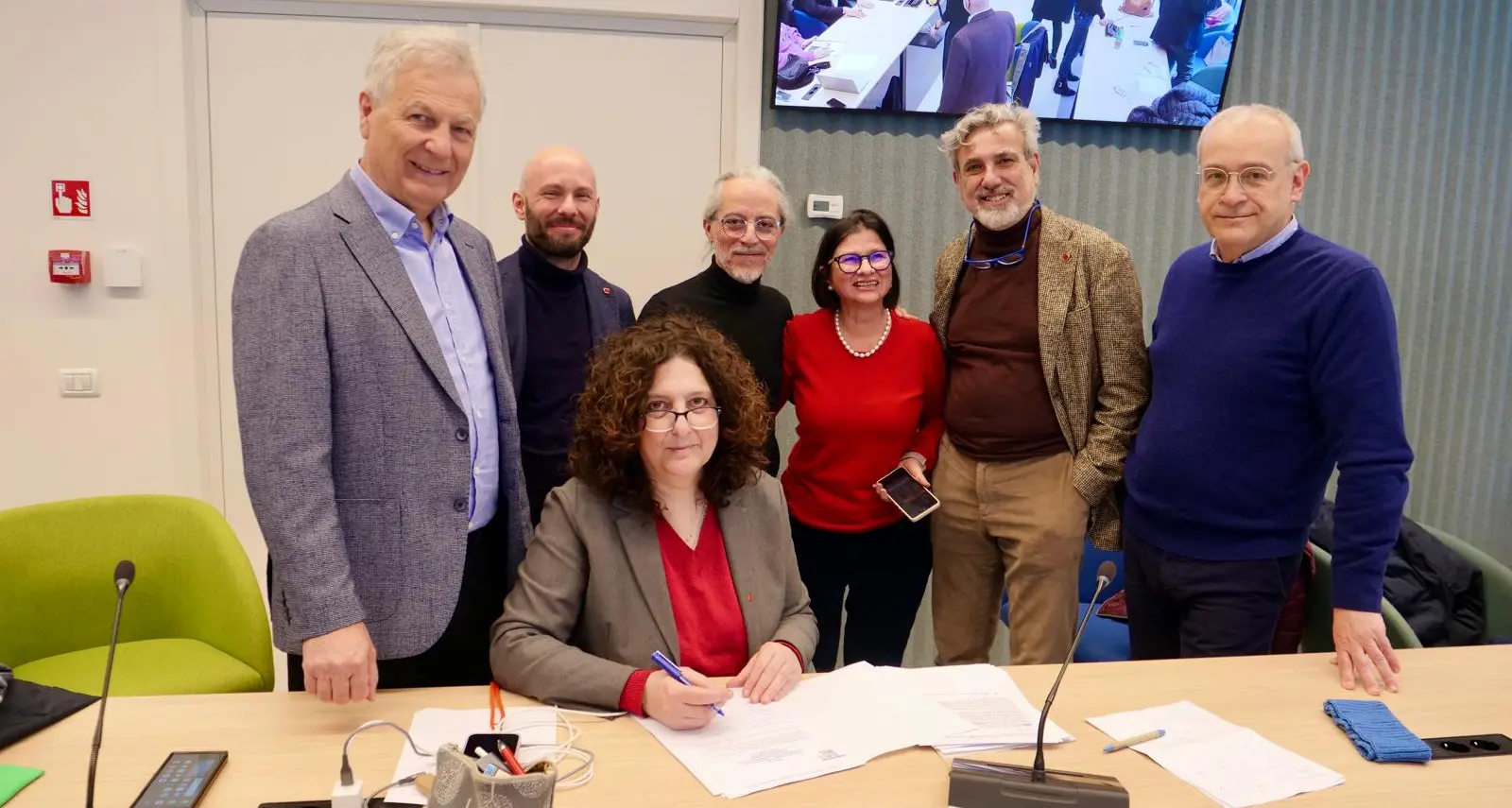 Contratto Istruzione e Ricerca 2025-2027: aumenti in linea con inflazione, Cgil e Flc Cgil firmano pre-intesa