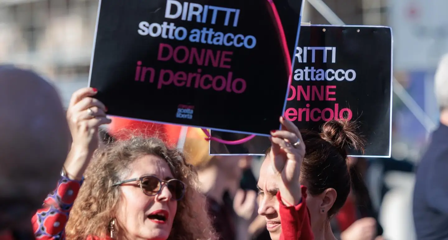 Ddl stupri: Cgil, si riparta da consenso libero e attuale, non accettabili passi indietro da testo Camera