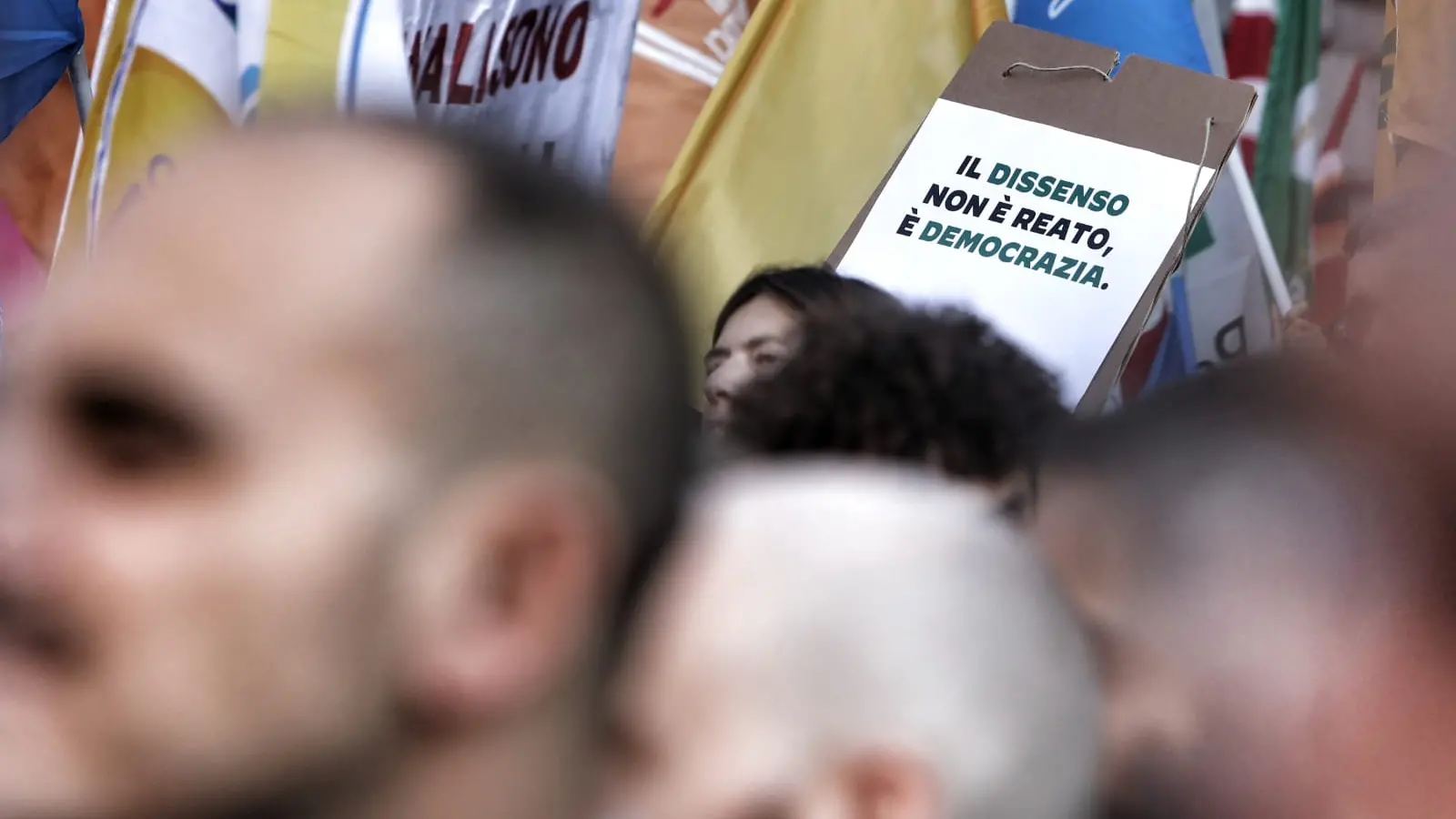 Decreto sicurezza: Cgil, fermare conversione e aprire confronto vero in Parlamento e con parti sociali