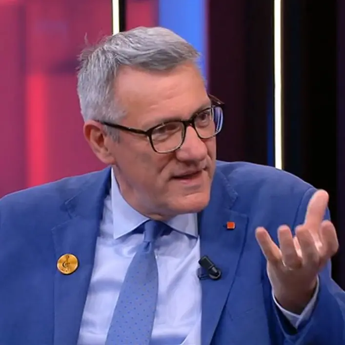 Salario giusto, Landini: “Non si può essere poveri lavorando. Senza aumenti veri è solo propaganda”