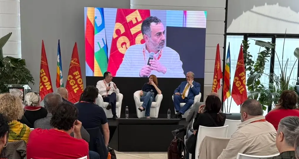 Fiom e Federmeccanica: “Ora reindustrializzare il Paese”