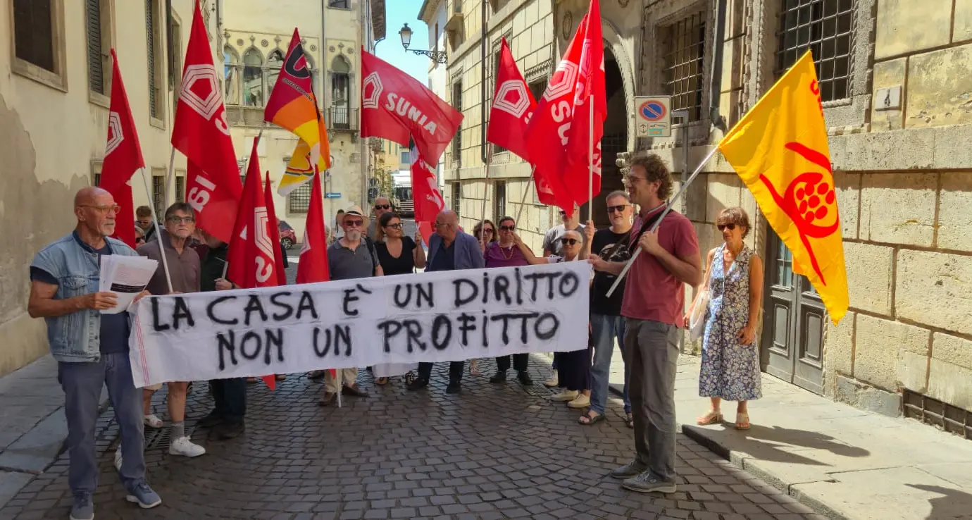 Piano casa: Cgil, fiducia Camera conferma risposta inadeguata e sbagliata a crescente disagio abitativo