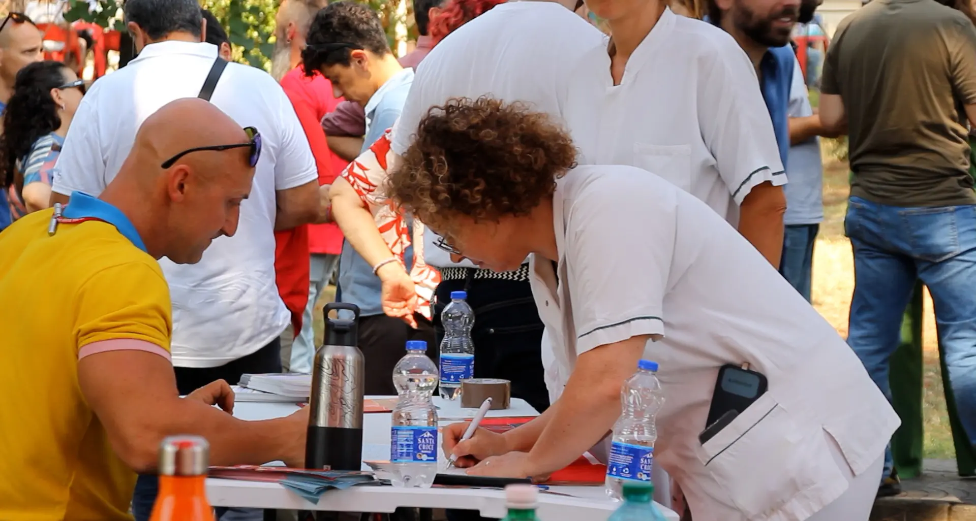 Le voci dall’ospedale Pertini: “Vogliamo una sanità per tutti”