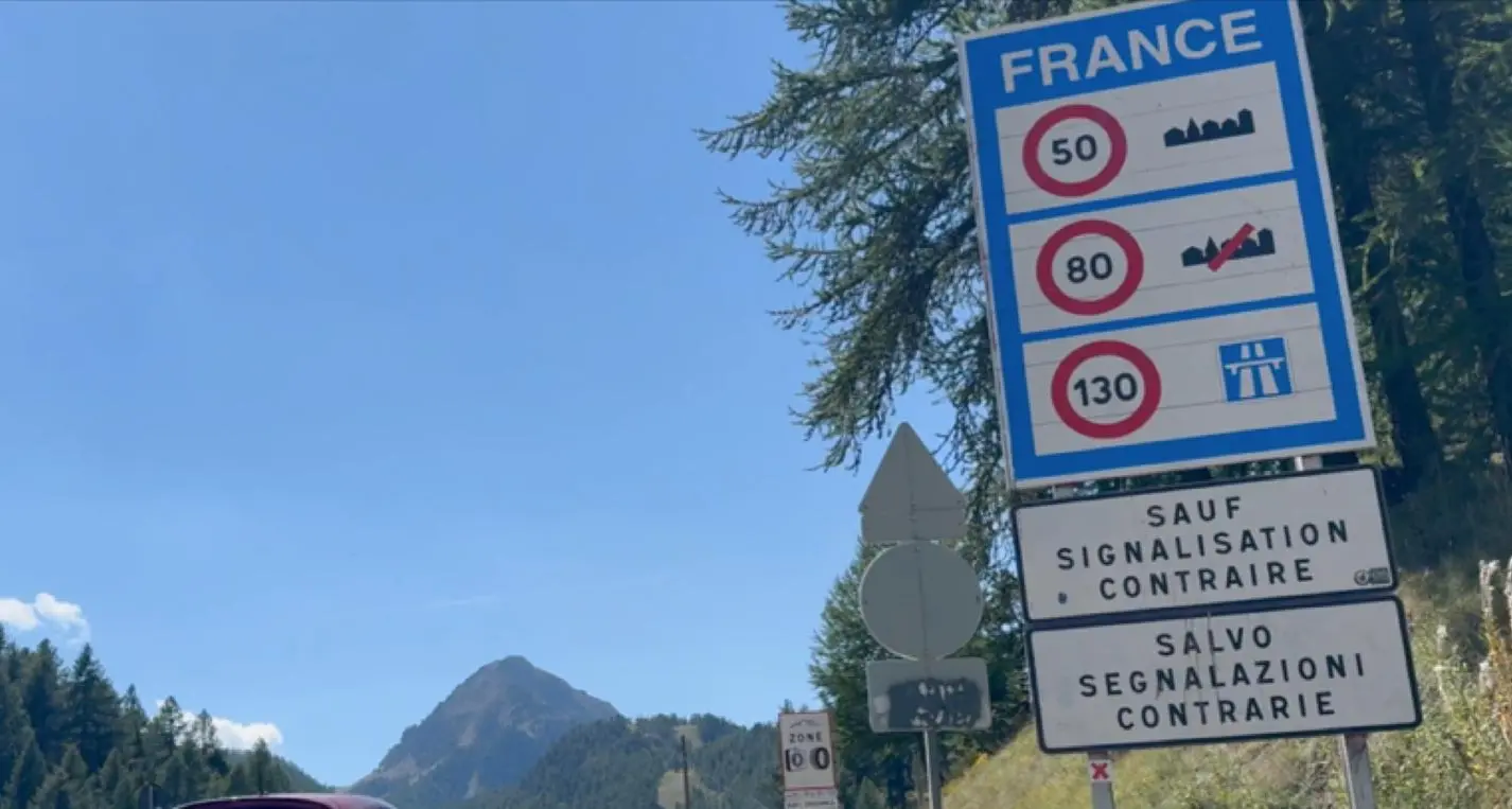 Oulx, chiuso il rifugio dei migranti verso la frontiera per la Francia