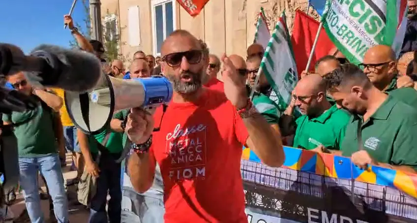 Brigati, Fiom Taranto: “Il governo ci ascolti”