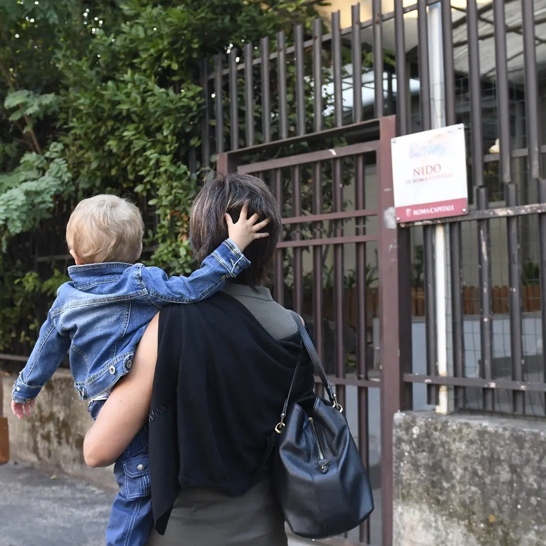 Asili nido e prima infanzia: oltre 800mila bambini esclusi dai servizi educativi. L'Italia resta lontana dagli obiettivi europei