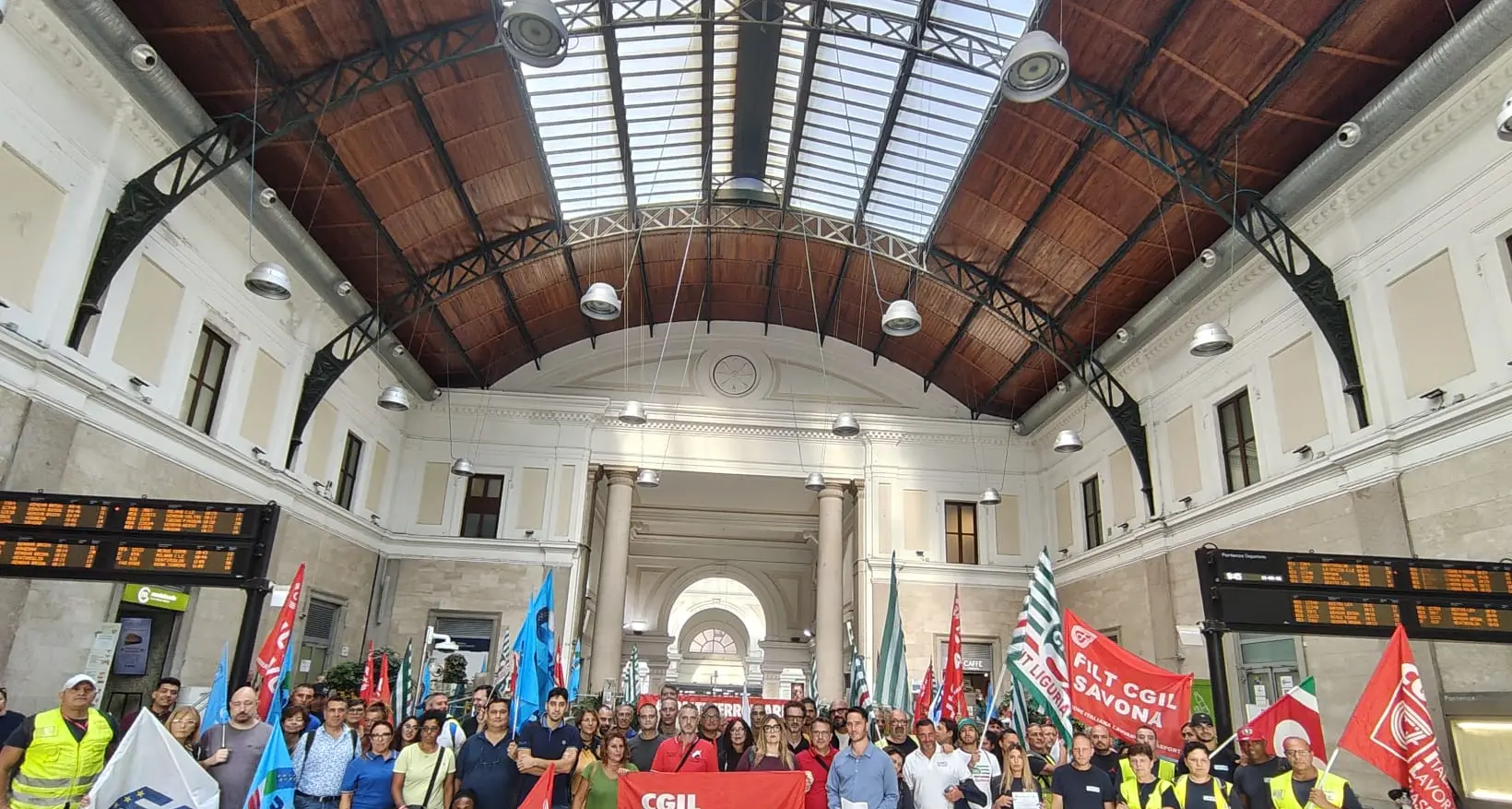 Appalti ferroviari, Liguria: in cento senza stipendio