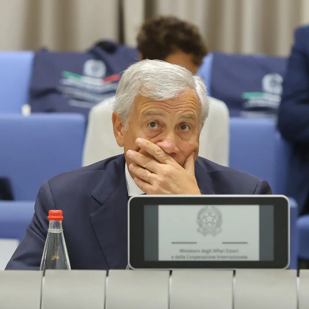 Cgil su Tajani: le donne non hanno bisogno di essere giudicate, ma di spazi e libertà nella vita e nel lavoro