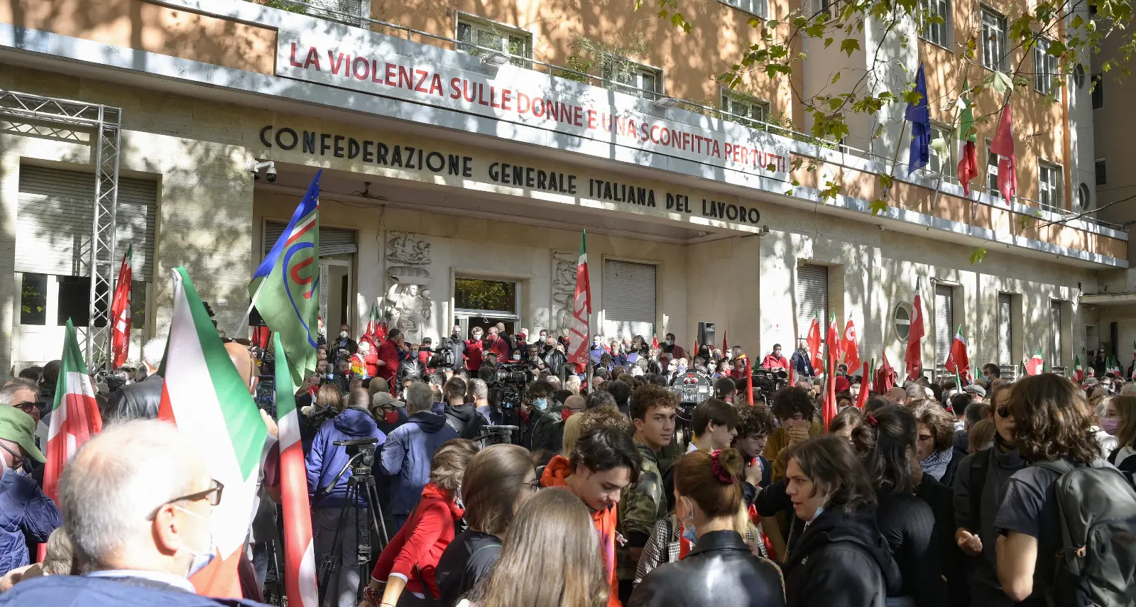 Assalto alla Cgil: Landini, soddisfazione per conferma condanne, sentenza di grande valore a difesa democrazia e Costituzione