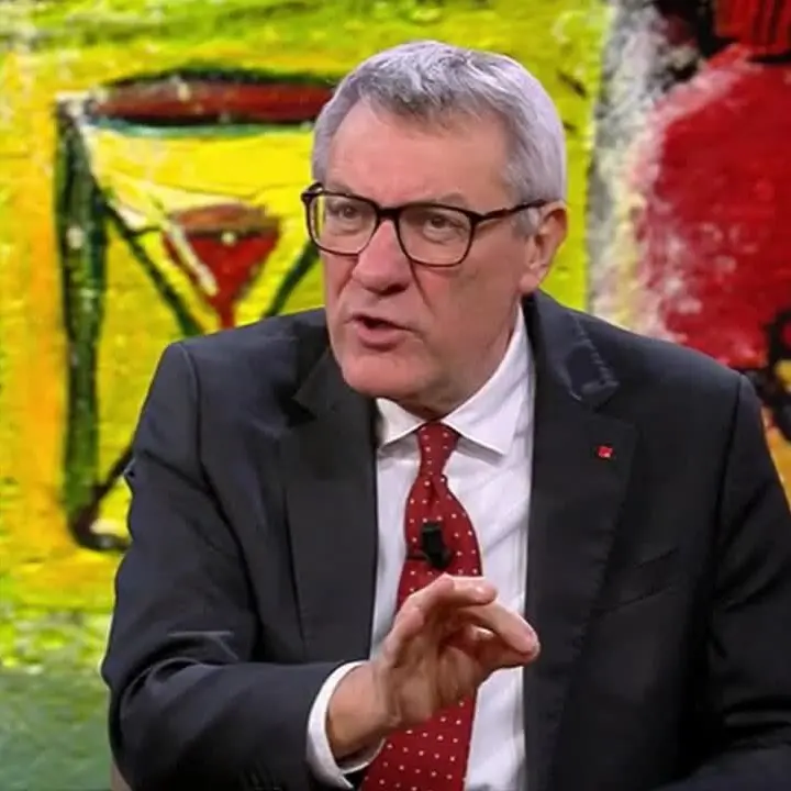 Landini: “Basta armi, investiamo su giovani, casa e sanità”. L'appello verso la manifestazione del 17 ottobre