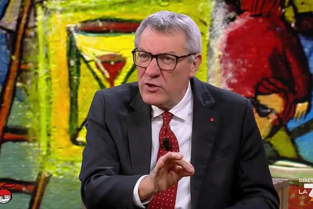 Landini: “Basta armi, investiamo su giovani, casa e sanità”. L'appello verso la manifestazione del 17 ottobre