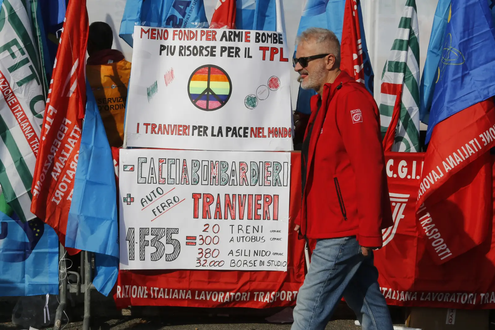 Imagoeconomica (Manifestazione Tpl Archivio)