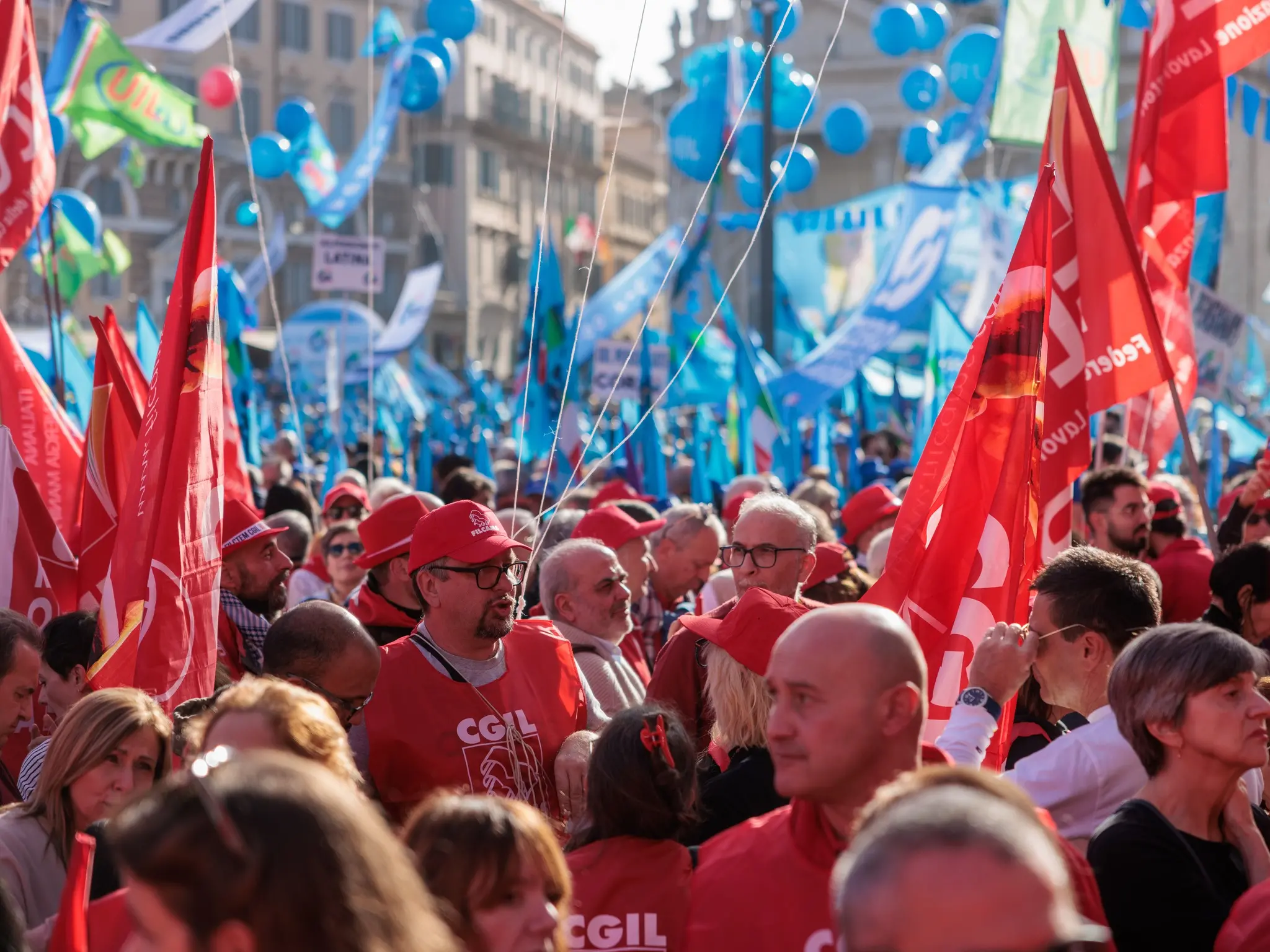 CGIL e UIL, il 24 novembre prosegue lo sciopero generale nelle regioni del Nord. Landini a Torino, diretta ore 10:30