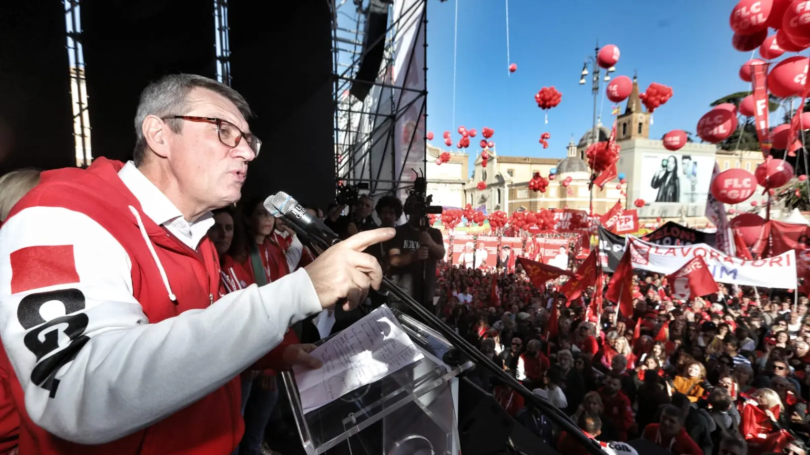 Conclusioni Maurizio Landini Sciopero generale Cgil Uil 17 novembre 2023. Piazza del Popolo Roma