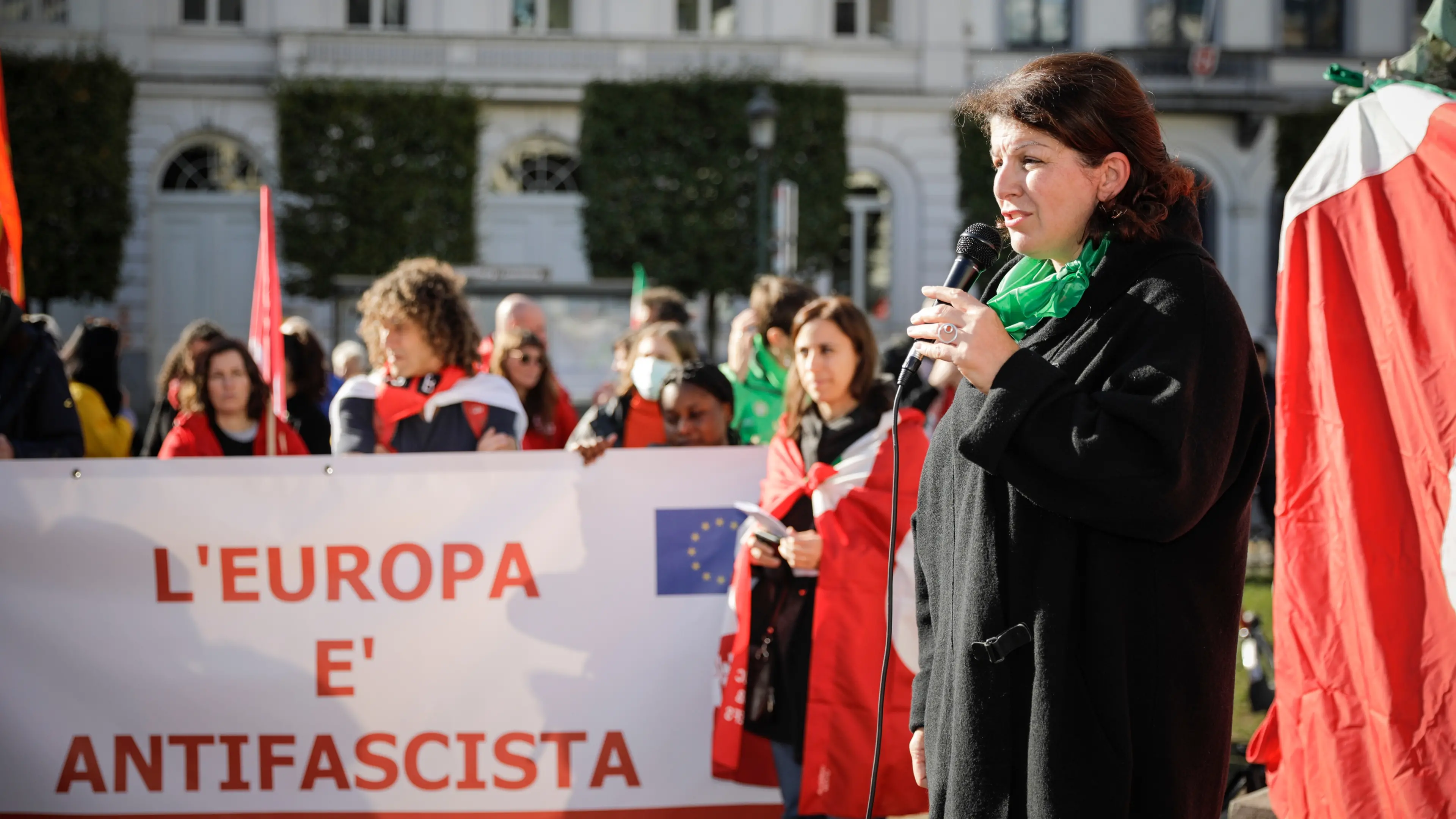 \"Insieme contro l'estrema destra!\": 16 aprile a Parigi iniziativa sindacati europei con Landini