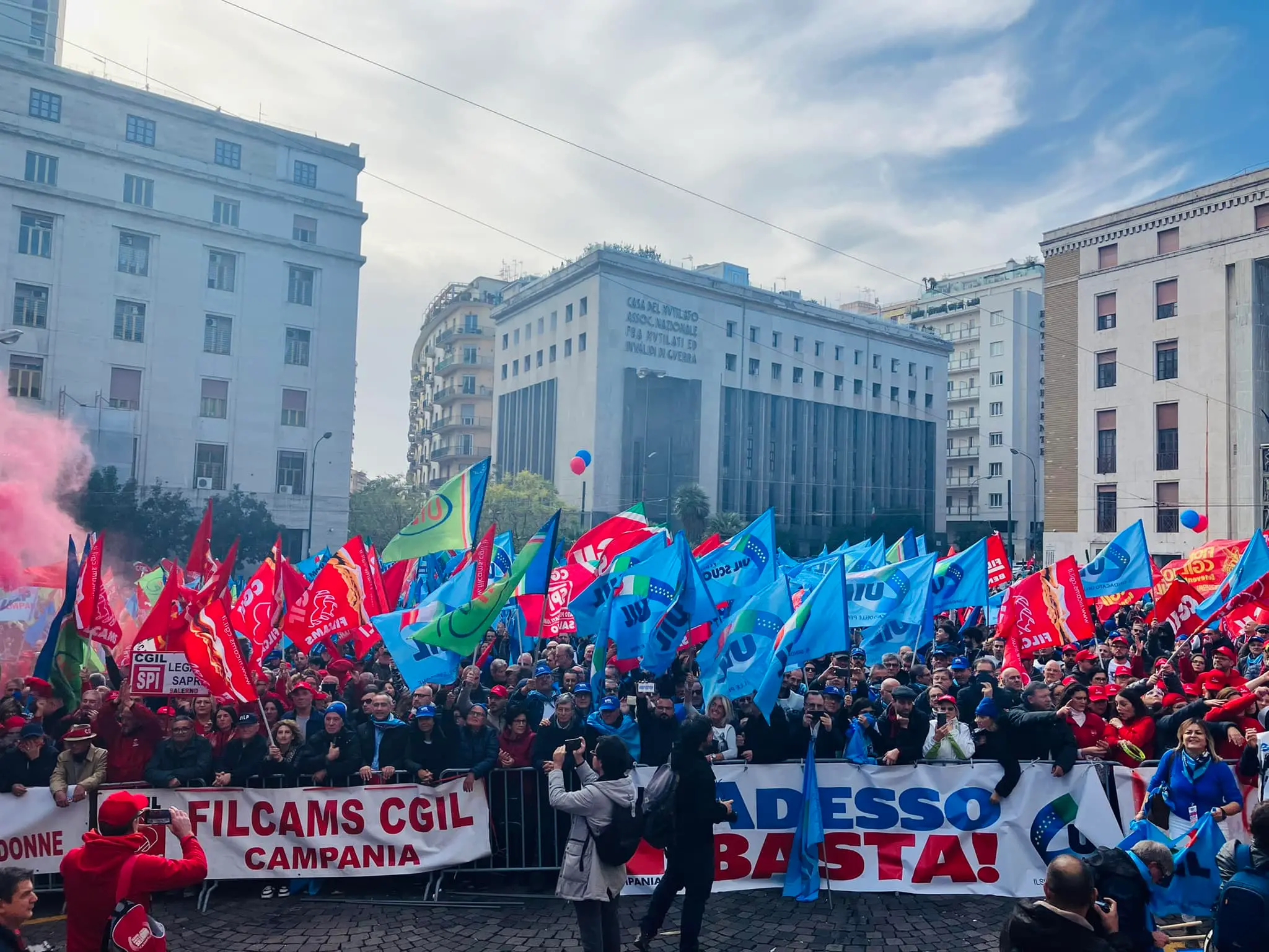 Sciopero Generale CGIL E UIL Per Cambiare La Legge Di Bilancio 2024 ...